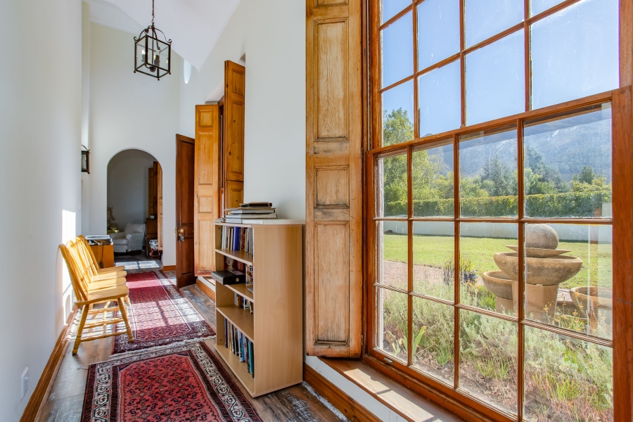 7 Bedroom Property for Sale in Franschhoek Western Cape